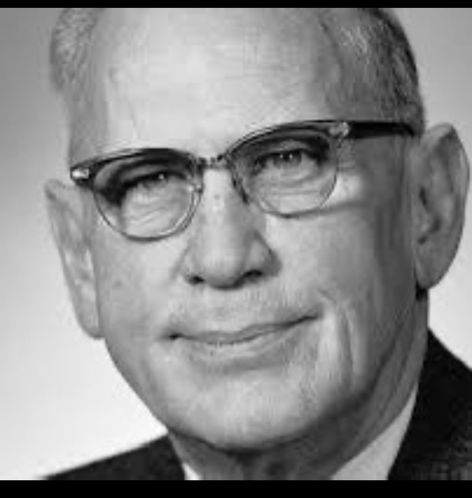 Геннадий Смоляков