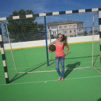 Юля Бабанова