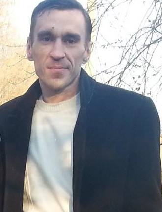 Роман Петров