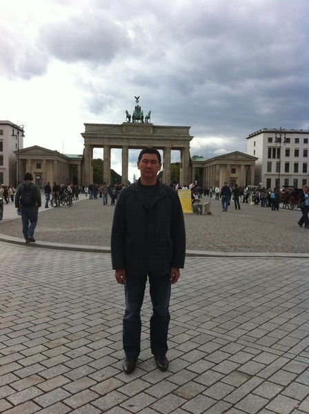 Женисбек Бакберген