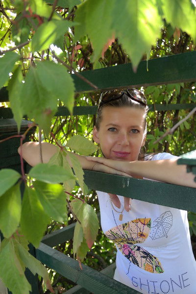 Оксана Комова