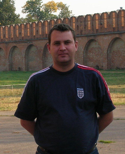 Неизвестно Неизвестно