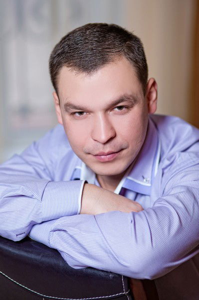 Виталий Почтаренко