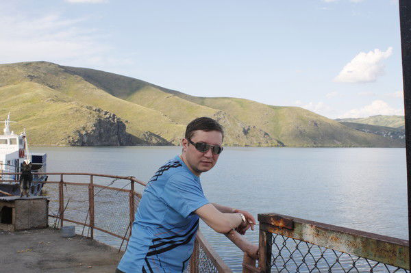 Рустам Тогас