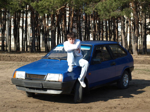 Александр Бондаренко