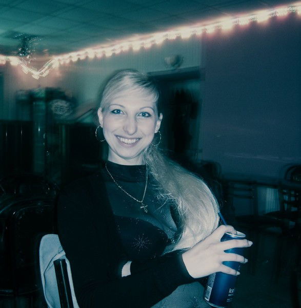 Лара Крысанова