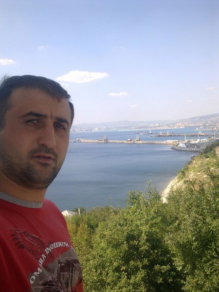 Гарик Шахян