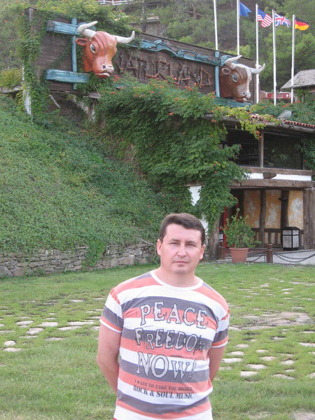 Сергей Надинов