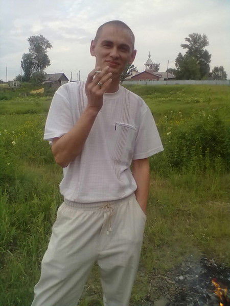 Александр Васильев