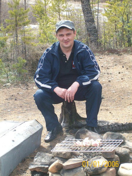 Леонид Степанов