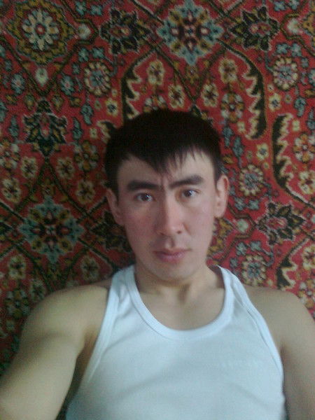 Nуржан Сальменбаев