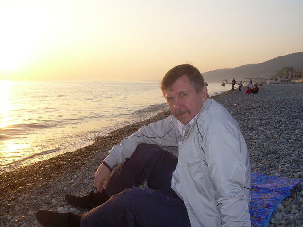 Геннадий Тюнкин