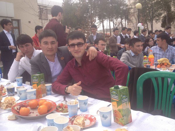 Улугбек Санакулов