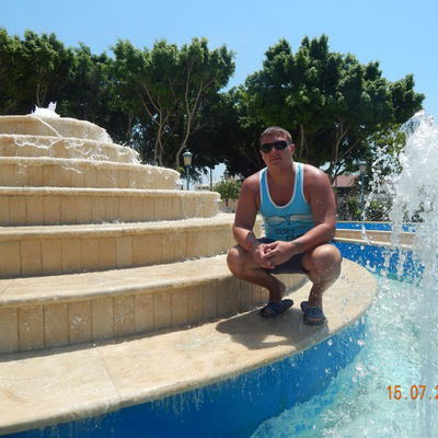 Александр Лебедев