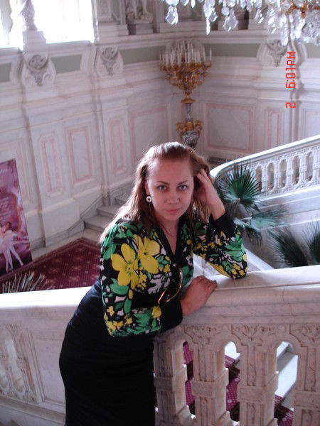 Юлия Молодая