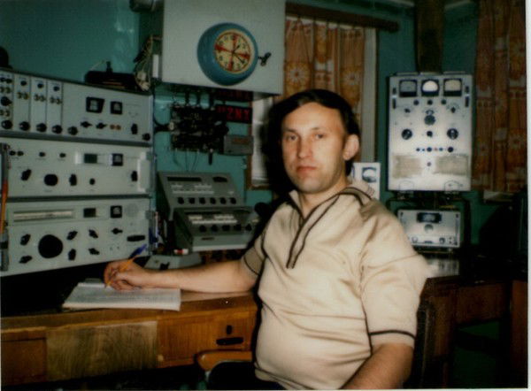 Владимир Золотов