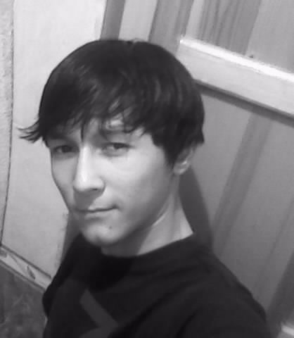 [ Пpocтo Пapeнь Нo Мyзыкaнт ]