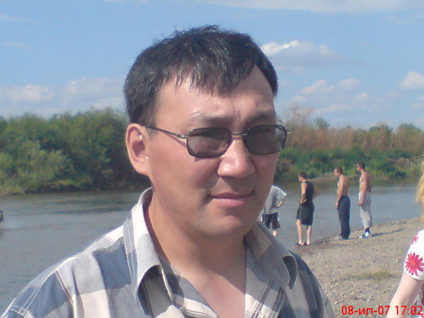 Валерий Цыренжапов