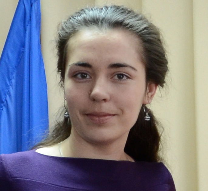 Елена Коняхина