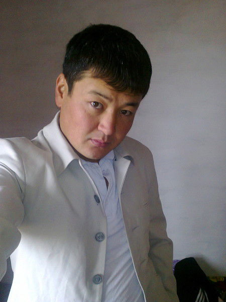 Мансур Палуашов