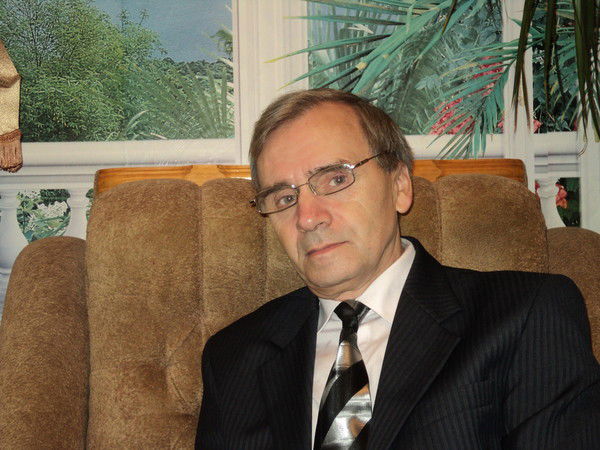 Владимир Володин