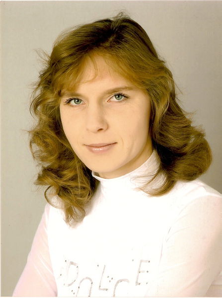 Елена Петрова