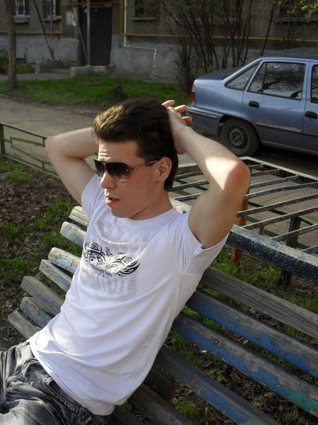 Рустам Саниев