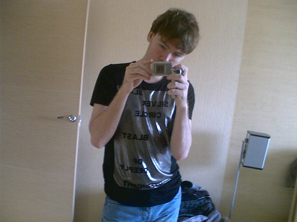 Максим Лёгкий