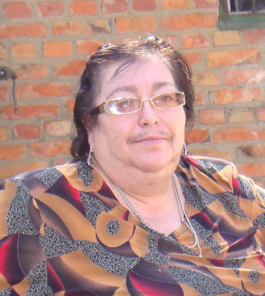 Елена Ушколенко