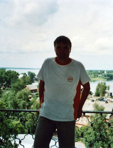 Андрей Петров