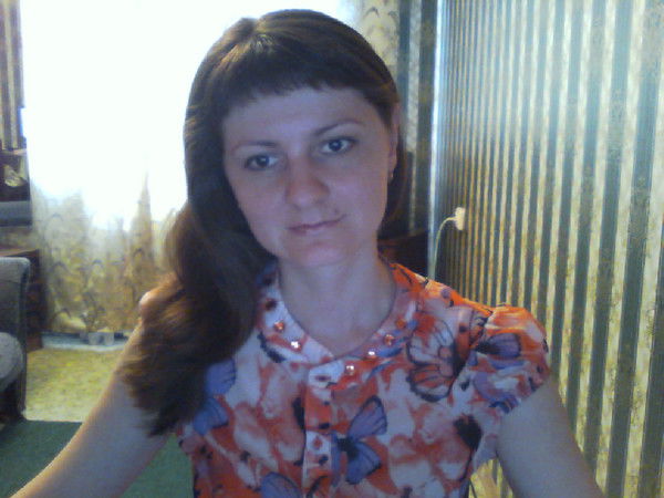 Елена Стратан