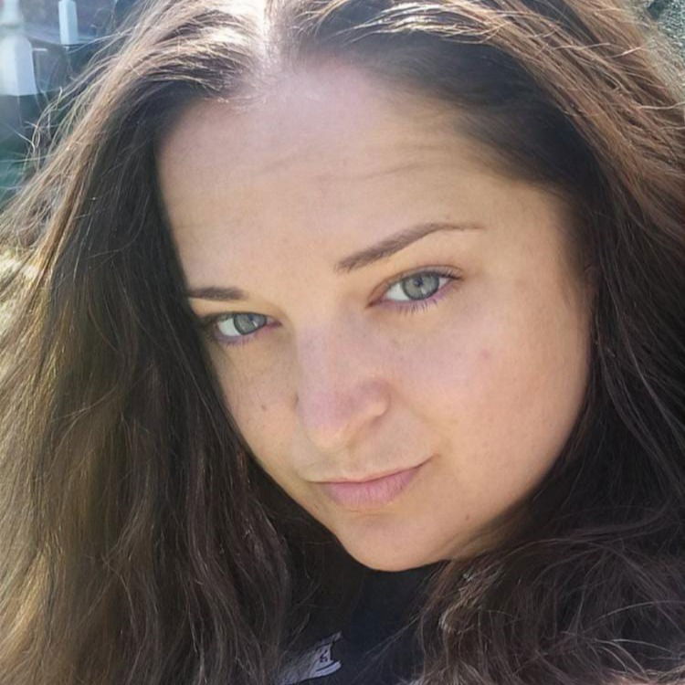 =Волчица= = =