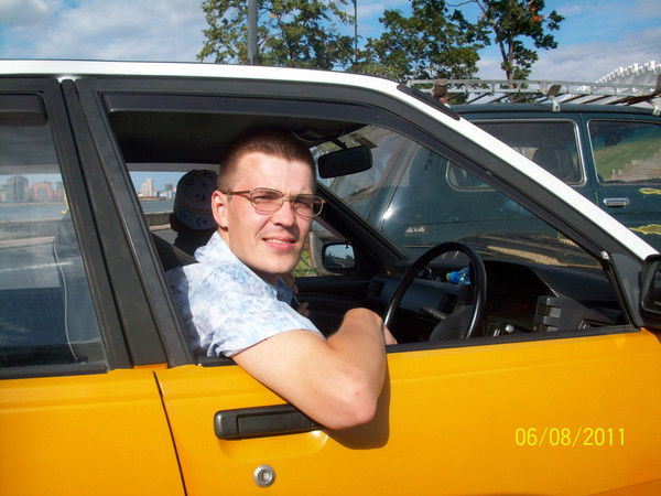 Антон Прилуков