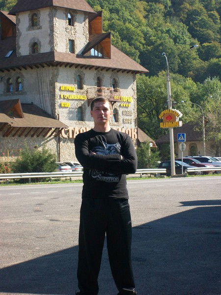 Евгений Хохлачёв