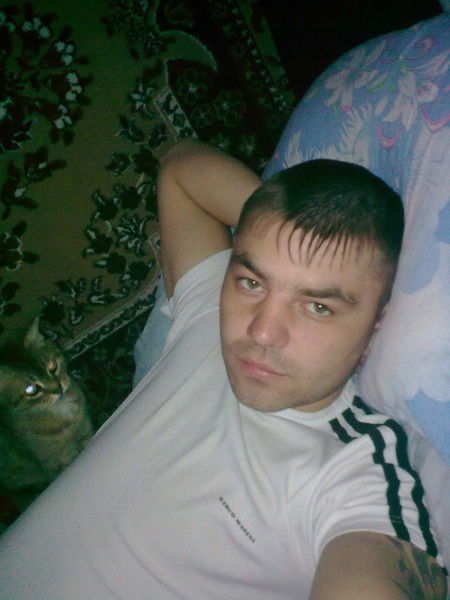 Артем Ахматов