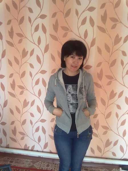 Аруна Есимбекова