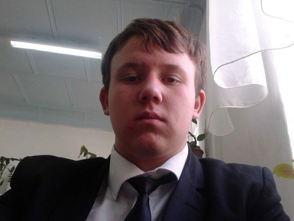 Андрей Романенко