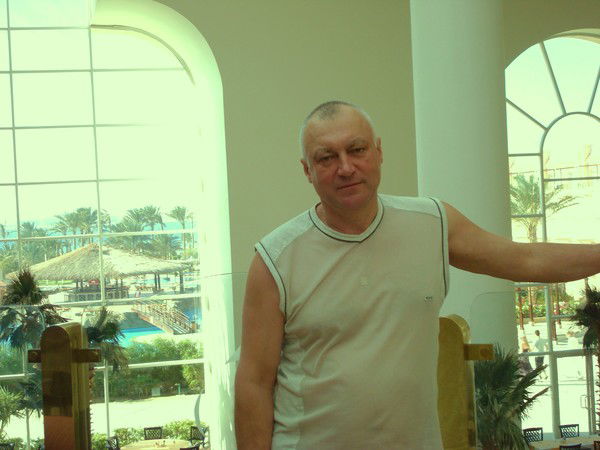 Евгений Головинов