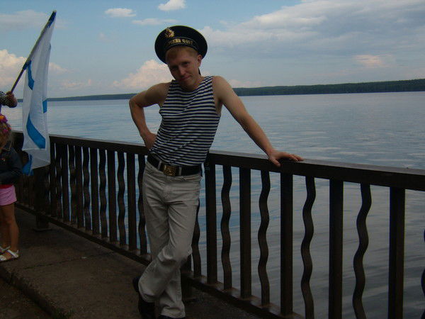 Евгений Беляев