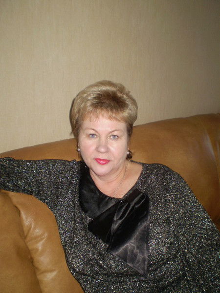 Любовь Старостина