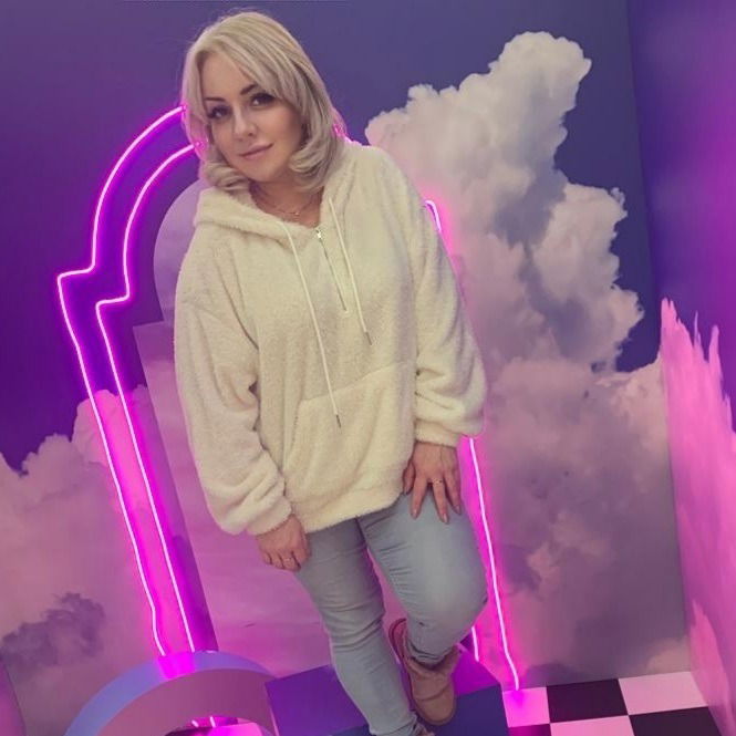 Лариса Бурняшова