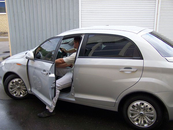 Юрий Николаевич