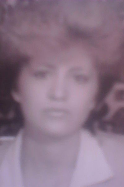 Елена Попова