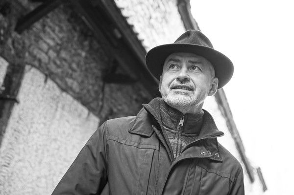 Юрий Хмелевской