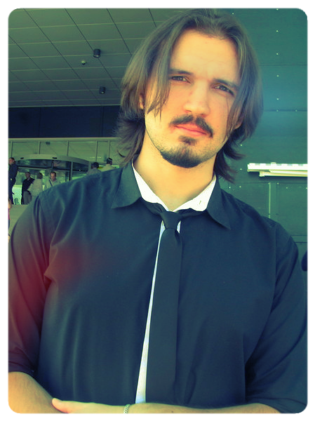 Джоник Хакимов