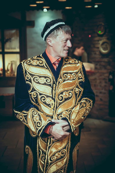 Игорь Степанов