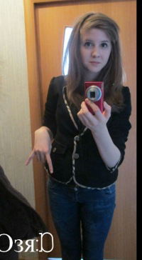 Лиза Озерова