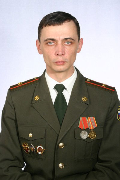 Владимир Макагон