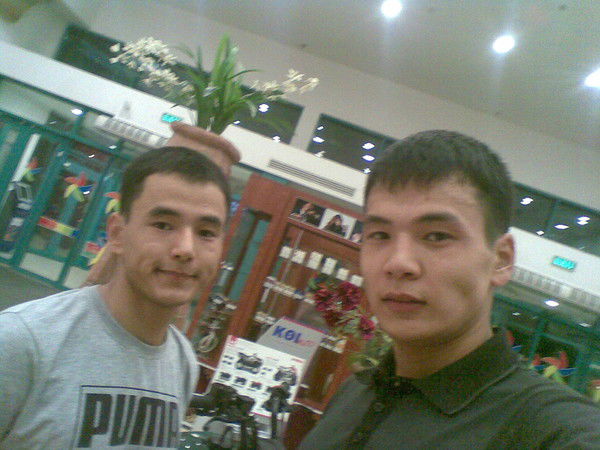 Арман Какенов