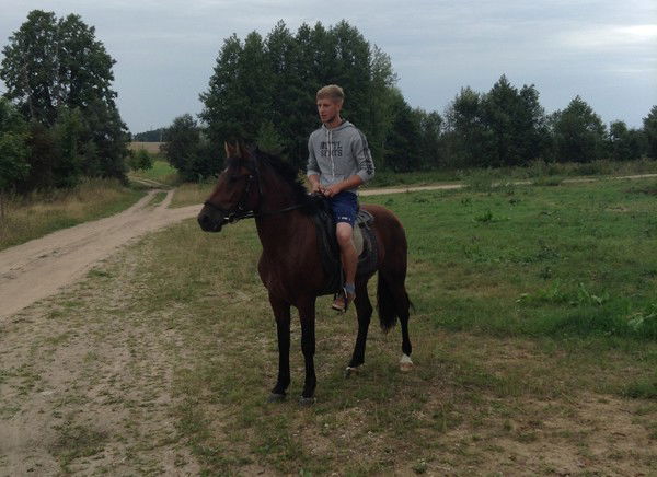 Максим Маркач